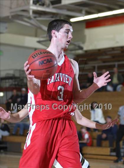 Thumbnail 3 in Fairview @ Arapahoe (Cherry Creek Holiday Classic) photogallery.