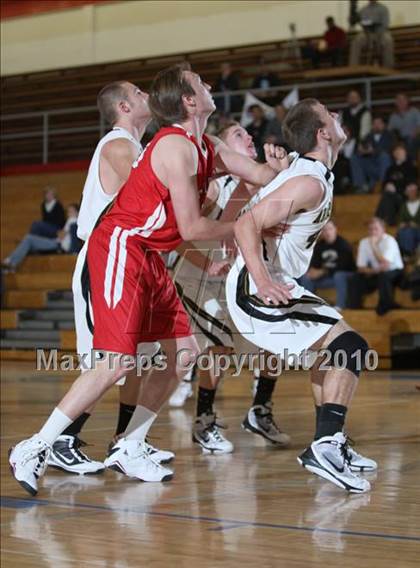 Thumbnail 2 in Fairview @ Arapahoe (Cherry Creek Holiday Classic) photogallery.