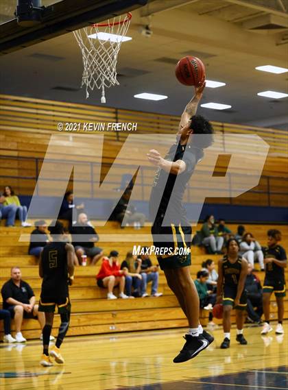 Thumbnail 1 in Willow Canyon vs Peoria (Sunnyslope Hoopsgiving Tournament) photogallery.