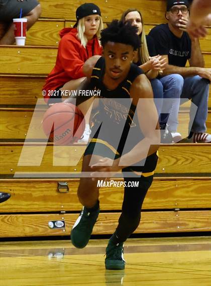 Thumbnail 1 in Willow Canyon vs Peoria (Sunnyslope Hoopsgiving Tournament) photogallery.