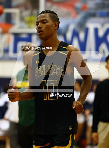 Thumbnail 2 in Willow Canyon vs Peoria (Sunnyslope Hoopsgiving Tournament) photogallery.