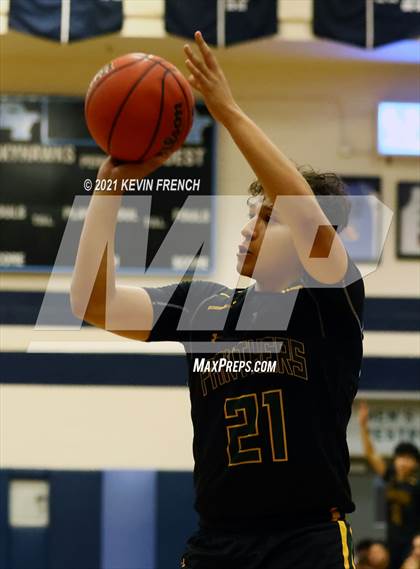Thumbnail 2 in Willow Canyon vs Peoria (Sunnyslope Hoopsgiving Tournament) photogallery.