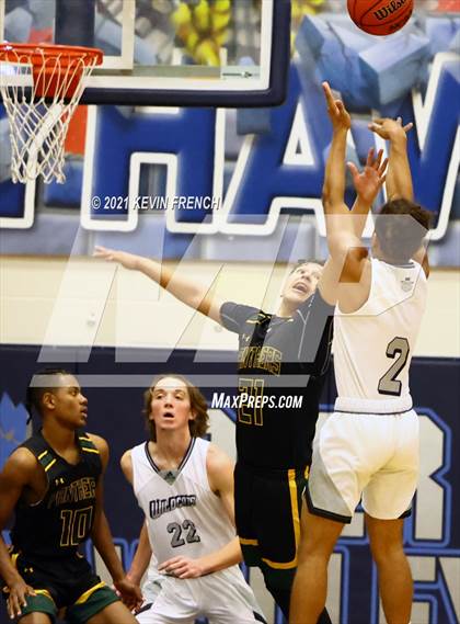 Thumbnail 1 in Willow Canyon vs Peoria (Sunnyslope Hoopsgiving Tournament) photogallery.