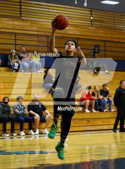 Thumbnail 3 in Willow Canyon vs Peoria (Sunnyslope Hoopsgiving Tournament) photogallery.
