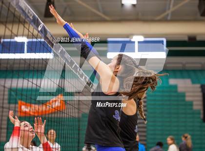 Thumbnail 2 in Branson vs. Redondo Union (Durango Fall Classic) photogallery.
