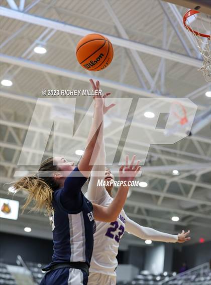 Thumbnail 3 in Greenwood vs. Fayetteville photogallery.