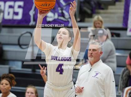 Thumbnail 3 in Greenwood vs. Fayetteville photogallery.