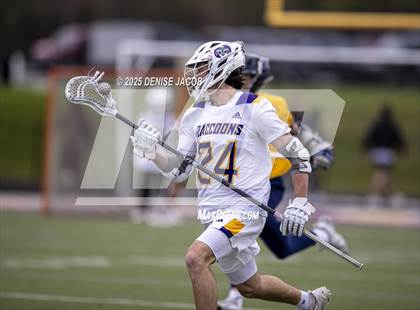 Thumbnail 2 in Marquette University @ Oconomowoc photogallery.