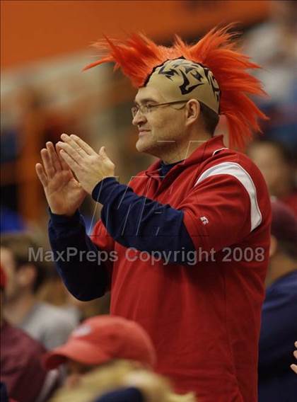 Thumbnail 2 in Croton-Harmon vs Southwestern (NYSPHSAA Class C Final) photogallery.
