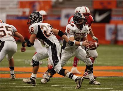 Thumbnail 2 in Croton-Harmon vs Southwestern (NYSPHSAA Class C Final) photogallery.