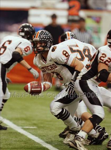 Thumbnail 3 in Croton-Harmon vs Southwestern (NYSPHSAA Class C Final) photogallery.