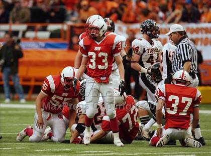 Thumbnail 2 in Croton-Harmon vs Southwestern (NYSPHSAA Class C Final) photogallery.