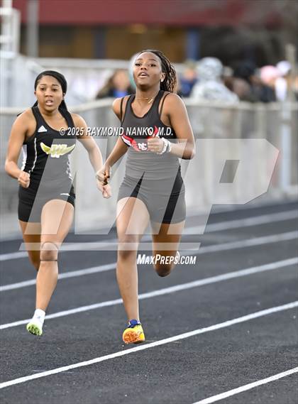 Thumbnail 3 in Hamilton Southeastern Triangular Invite (100 Meter)  photogallery.