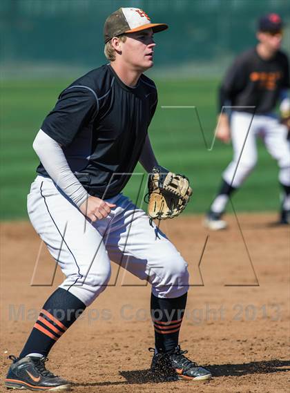 Thumbnail 3 in Huntington Beach vs. Ramona (Palm Desert Preseason Classic) photogallery.