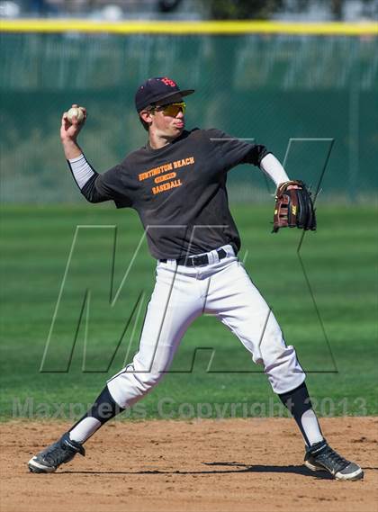 Thumbnail 3 in Huntington Beach vs. Ramona (Palm Desert Preseason Classic) photogallery.
