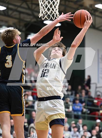 Thumbnail 1 in Archbishop Hoban vs. Olmsted Falls (OHSAA Division 3 Regional Semifinal) photogallery.