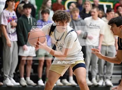 Thumbnail 2 in Archbishop Hoban vs. Olmsted Falls (OHSAA Division 3 Regional Semifinal) photogallery.