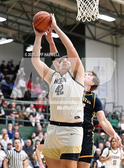 Thumbnail 2 in Archbishop Hoban vs. Olmsted Falls (OHSAA Division 3 Regional Semifinal) photogallery.