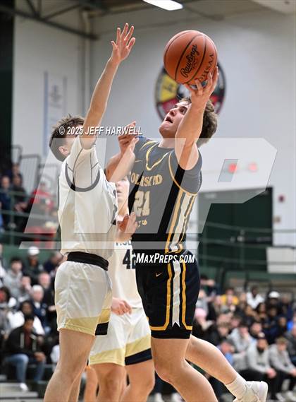 Thumbnail 1 in Archbishop Hoban vs. Olmsted Falls (OHSAA Division 3 Regional Semifinal) photogallery.