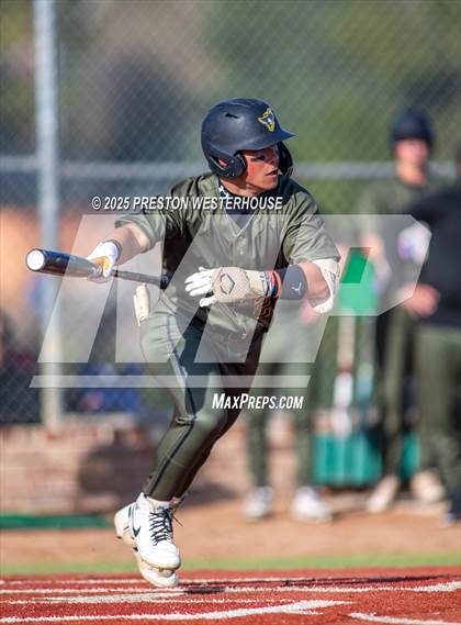 Thumbnail 1 in Moorpark @ Thousand Oaks photogallery.