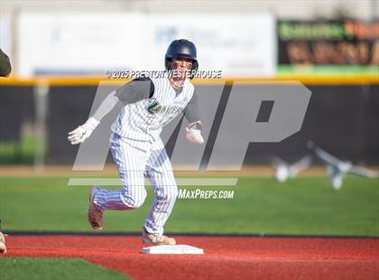 Thumbnail 3 in Moorpark @ Thousand Oaks photogallery.