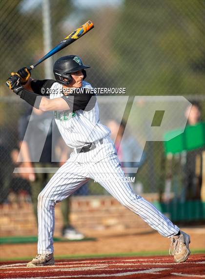 Thumbnail 2 in Moorpark @ Thousand Oaks photogallery.