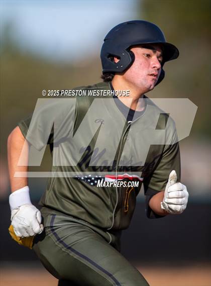 Thumbnail 2 in Moorpark @ Thousand Oaks photogallery.