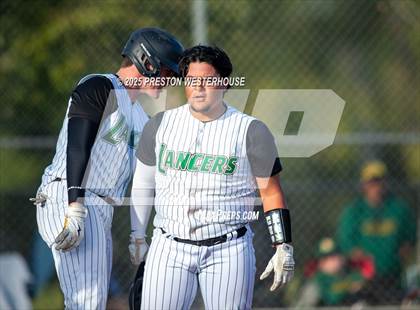 Thumbnail 1 in Moorpark @ Thousand Oaks photogallery.