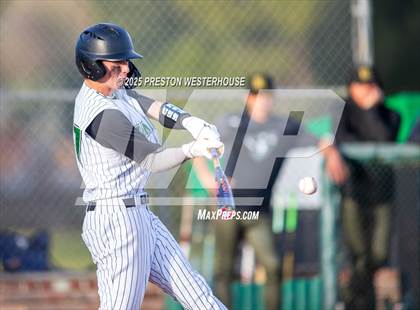Thumbnail 2 in Moorpark @ Thousand Oaks photogallery.