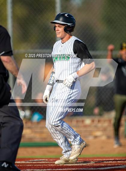 Thumbnail 3 in Moorpark @ Thousand Oaks photogallery.