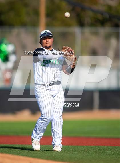 Thumbnail 1 in Moorpark @ Thousand Oaks photogallery.
