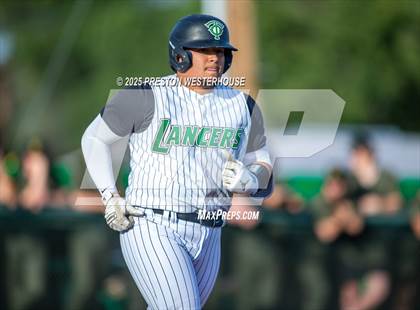 Thumbnail 2 in Moorpark @ Thousand Oaks photogallery.