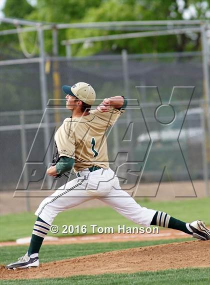 Thumbnail 2 in Manitou Springs vs. Kent Denver (CHSAA 3A Final 4) photogallery.