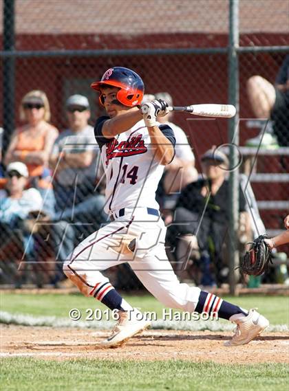 Thumbnail 2 in Manitou Springs vs. Kent Denver (CHSAA 3A Final 4) photogallery.