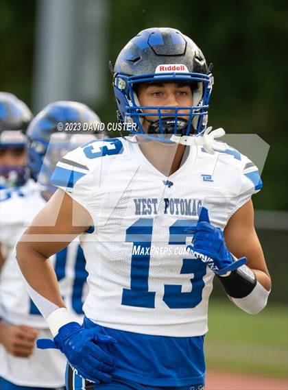 Thumbnail 3 in West Potomac @ Oakton photogallery.