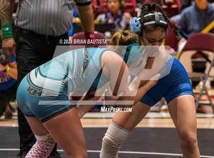Thumbnail 2 in HHSAA State Championships photogallery.