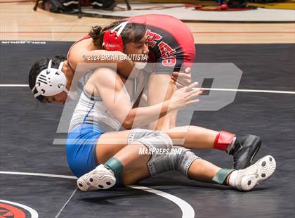 Thumbnail 3 in HHSAA State Championships photogallery.