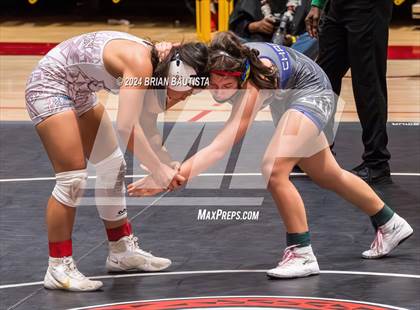 Thumbnail 2 in HHSAA State Championships photogallery.