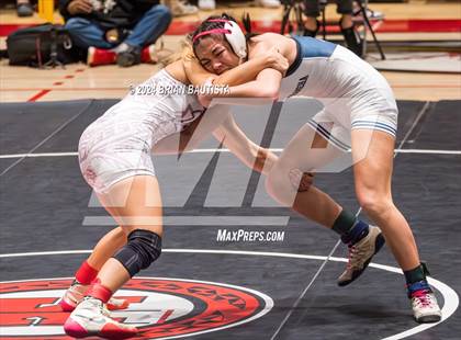 Thumbnail 2 in HHSAA State Championships photogallery.
