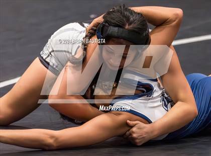 Thumbnail 1 in HHSAA State Championships photogallery.