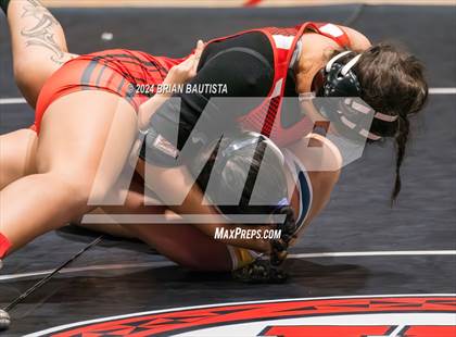 Thumbnail 2 in HHSAA State Championships photogallery.