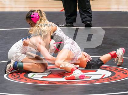 Thumbnail 3 in HHSAA State Championships photogallery.