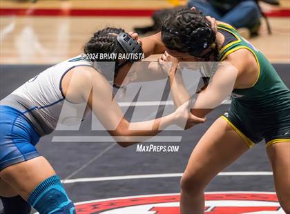 Thumbnail 2 in HHSAA State Championships photogallery.