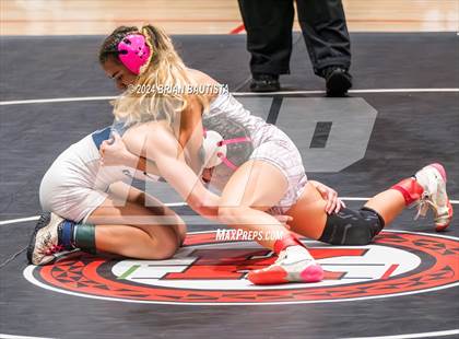 Thumbnail 2 in HHSAA State Championships photogallery.