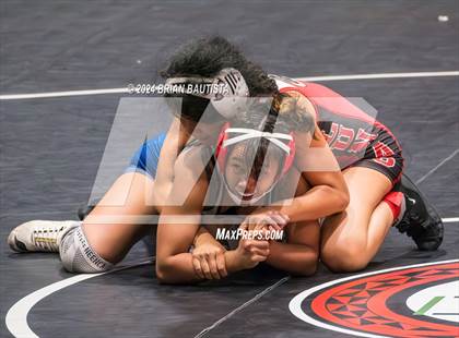Thumbnail 1 in HHSAA State Championships photogallery.