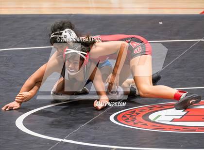 Thumbnail 1 in HHSAA State Championships photogallery.