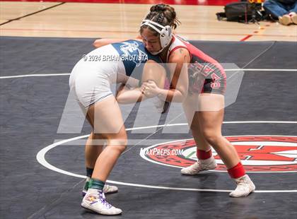 Thumbnail 1 in HHSAA State Championships photogallery.
