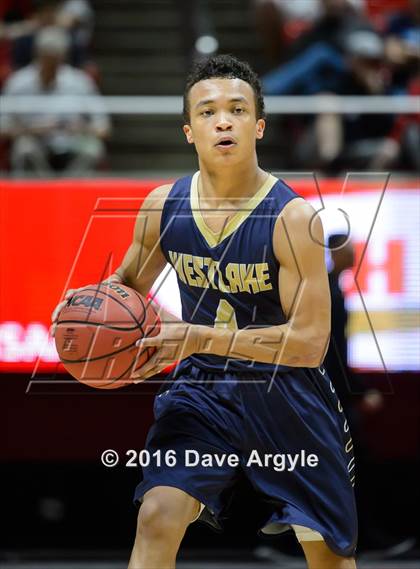 Thumbnail 3 in Westlake vs. Copper Hills (UHSAA 5A Semifinal) photogallery.