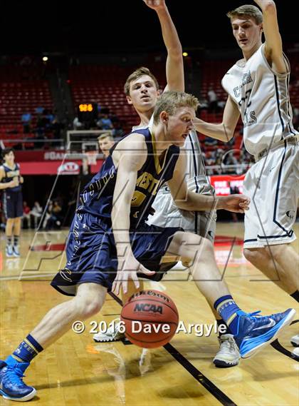 Thumbnail 2 in Westlake vs. Copper Hills (UHSAA 5A Semifinal) photogallery.