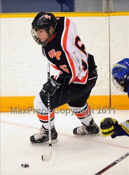 Thumbnail 2 in Newtown vs. Watertown/Pomperaug (SWC Semifinal) photogallery.